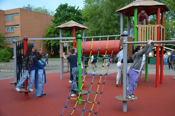 Spielturm, Schüler